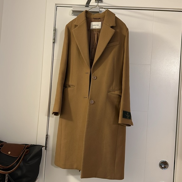 Aritzia - Babaton - The Estate Coat - Picture 3 of 8